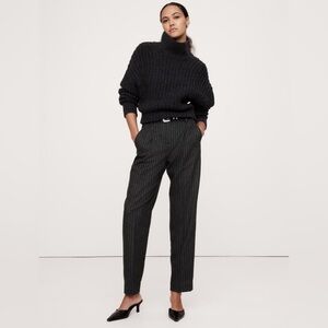 NWT! Banana Republic Gray Stripe High-Rise Pleated Flannel Pant - Multiple 💜